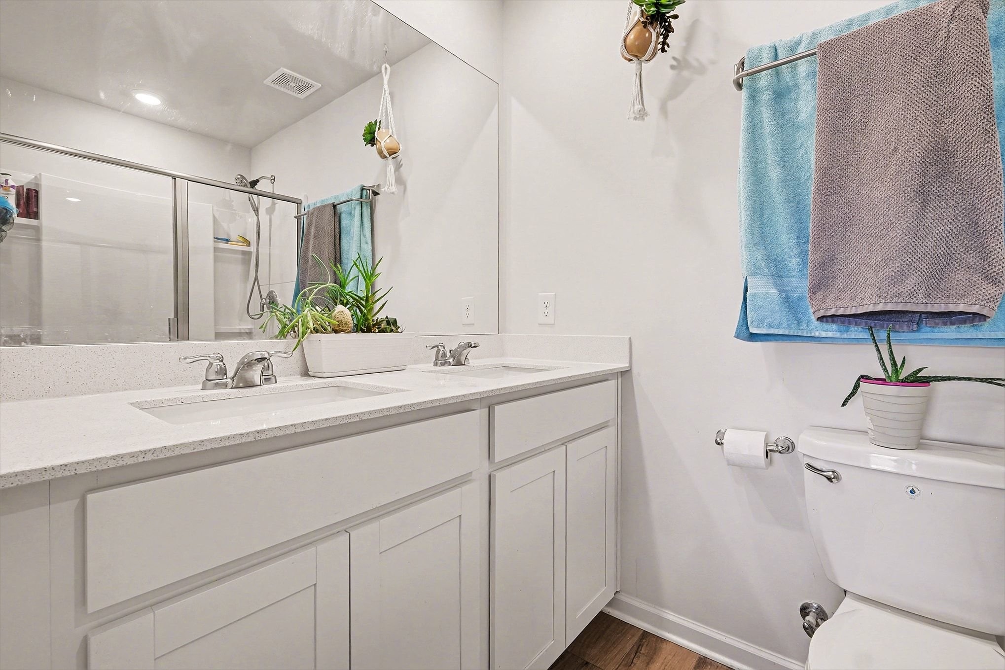 2563 Drumwright Way Columbia TN 38401