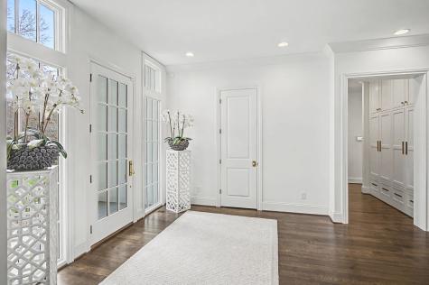 2402 Valley Brook Road Nashville TN 37215