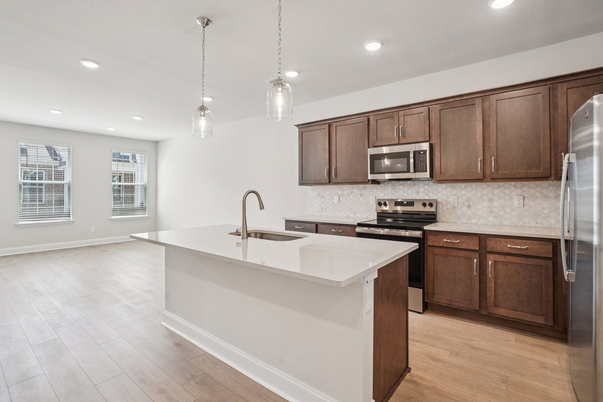 2718 Willowoak Trail Murfreesboro TN 37129