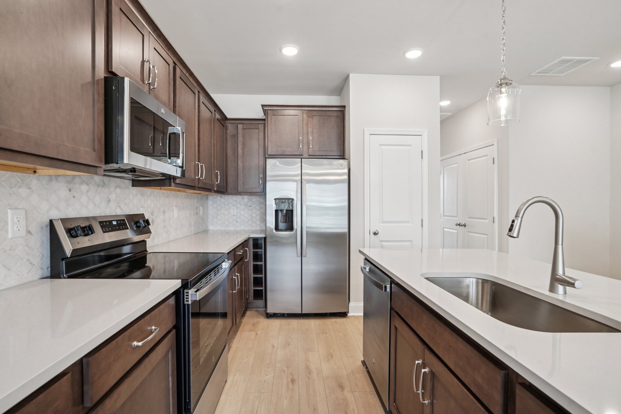2718 Willowoak Trail Murfreesboro TN 37129