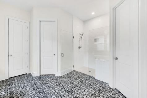 913 Dauphine Street Nashville TN 37221