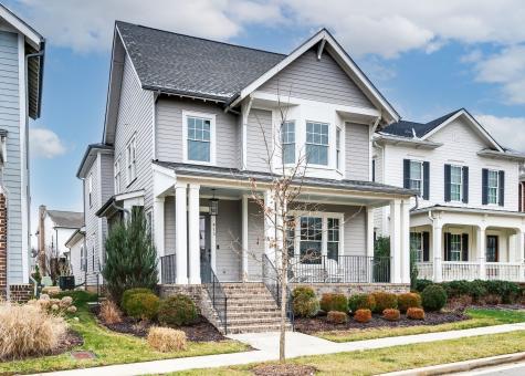 913 Dauphine Street Nashville TN 37221