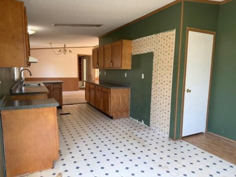 60 Robert Barnhill Road Paris TN 38242