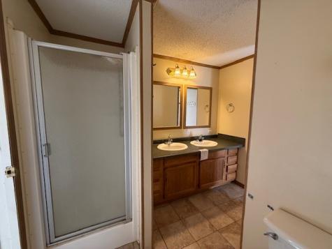 60 Robert Barnhill Road Paris TN 38242