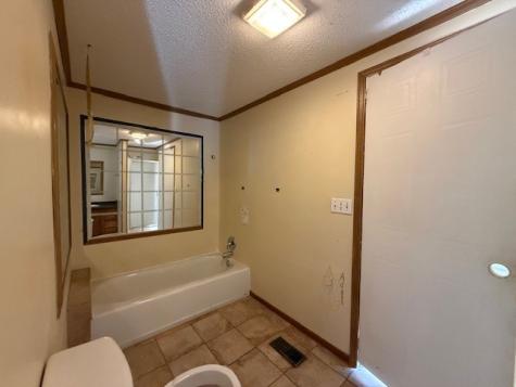 60 Robert Barnhill Road Paris TN 38242