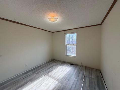 60 Robert Barnhill Road Paris TN 38242