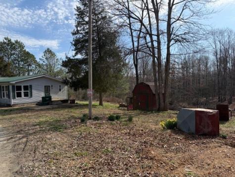 60 Robert Barnhill Road Paris TN 38242
