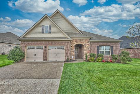 1350 Whispering Oaks Drive Lebanon TN 37090