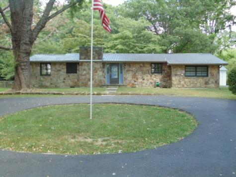 110 Overton Avenue Monteagle TN 37356