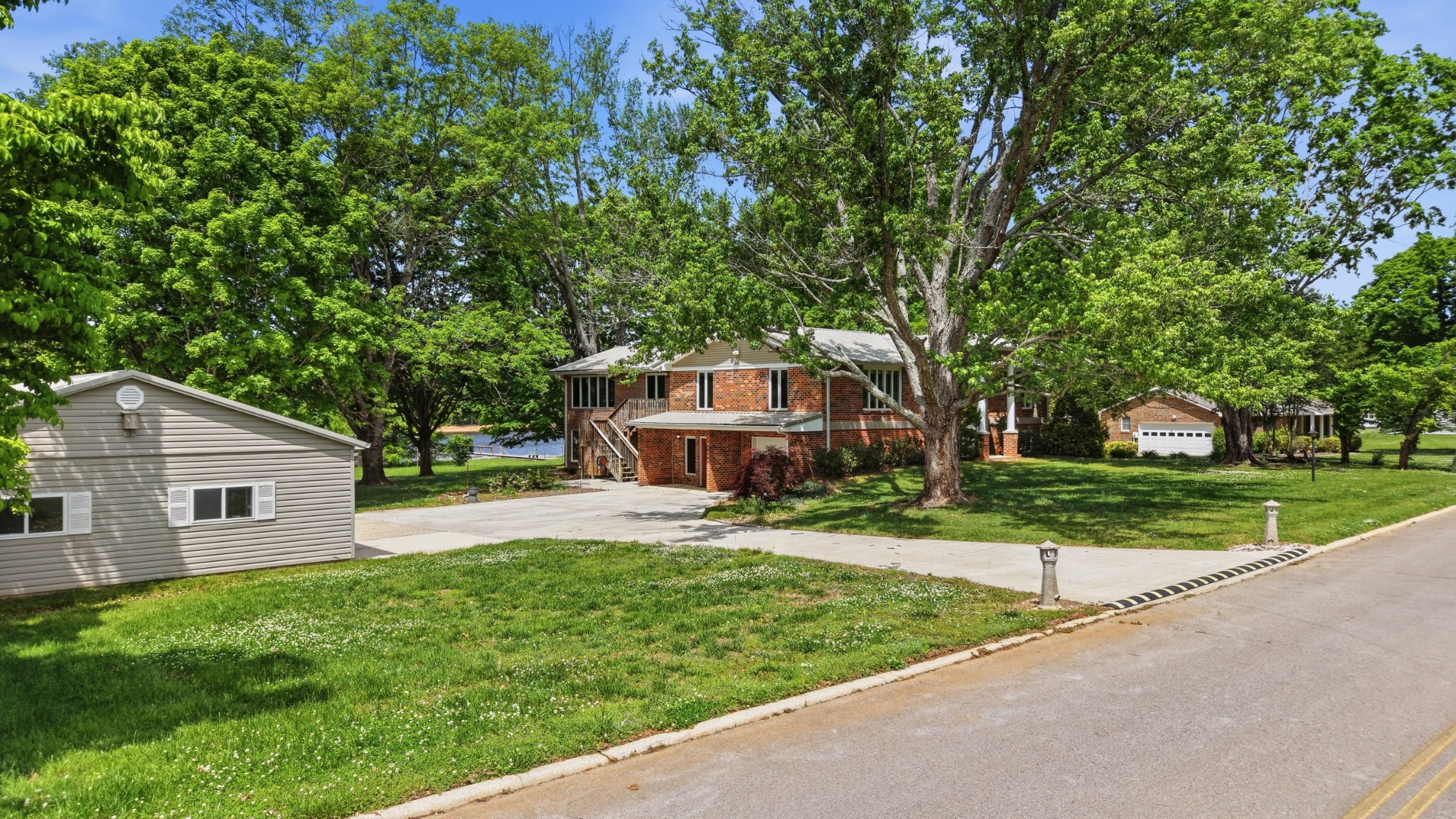 1305 Dripping Springs Road Winchester TN 37398