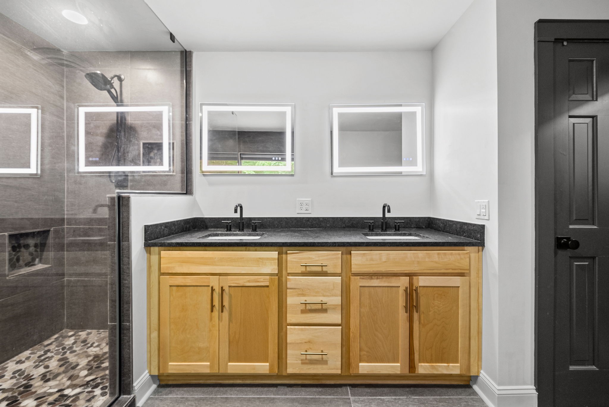 628 Chesterfield Circle Clarksville TN 37043