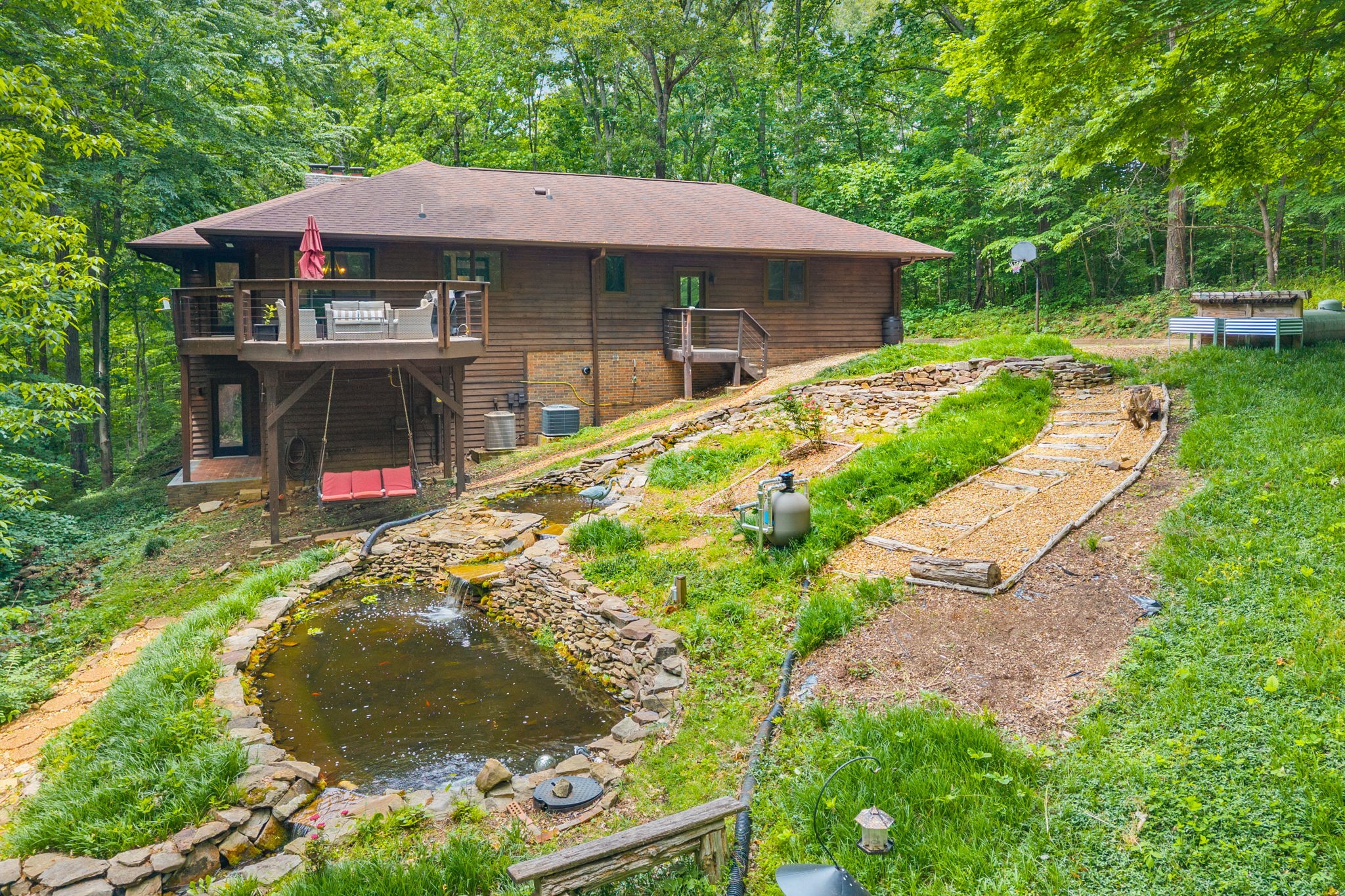 628 Chesterfield Circle Clarksville TN 37043