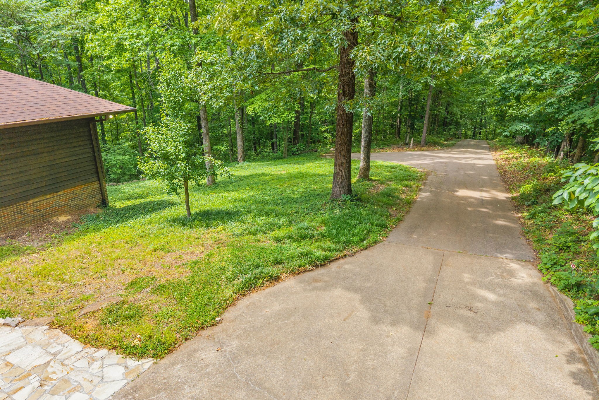 628 Chesterfield Circle Clarksville TN 37043