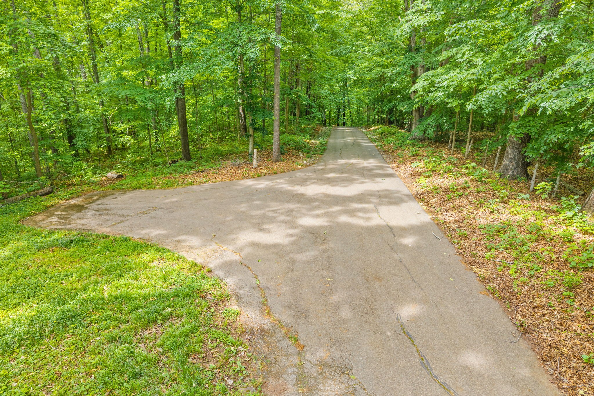628 Chesterfield Circle Clarksville TN 37043