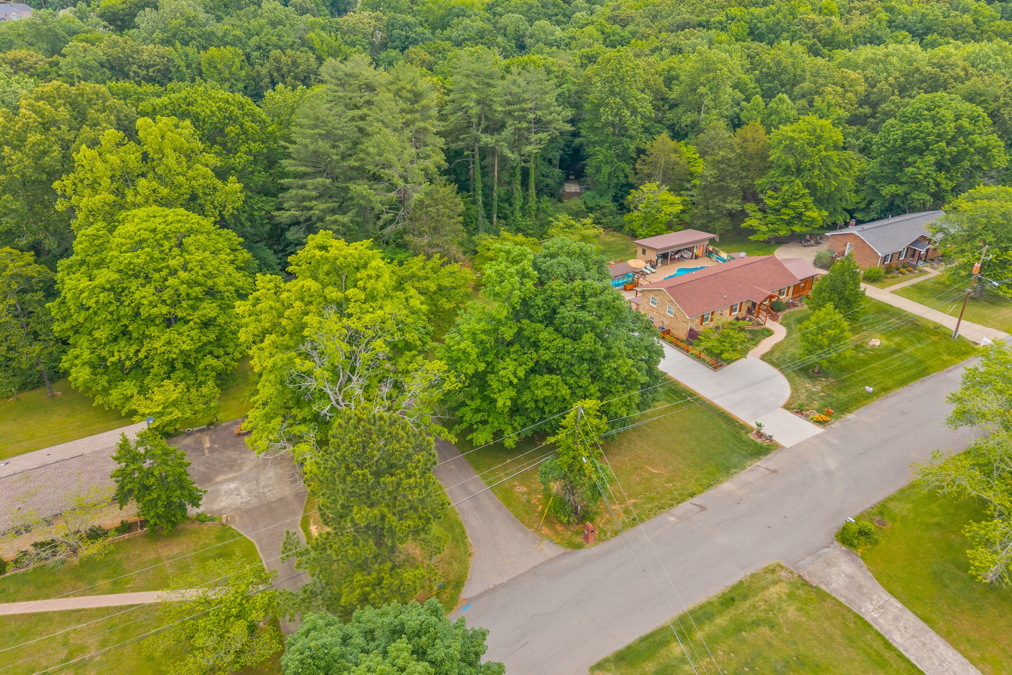 628 Chesterfield Circle Clarksville TN 37043