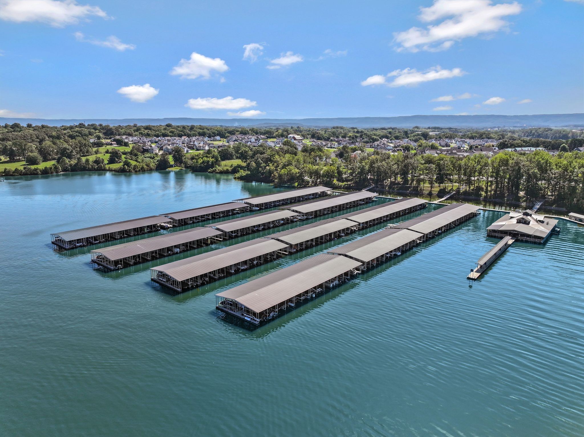 50 Pontoon Place Winchester TN 37398