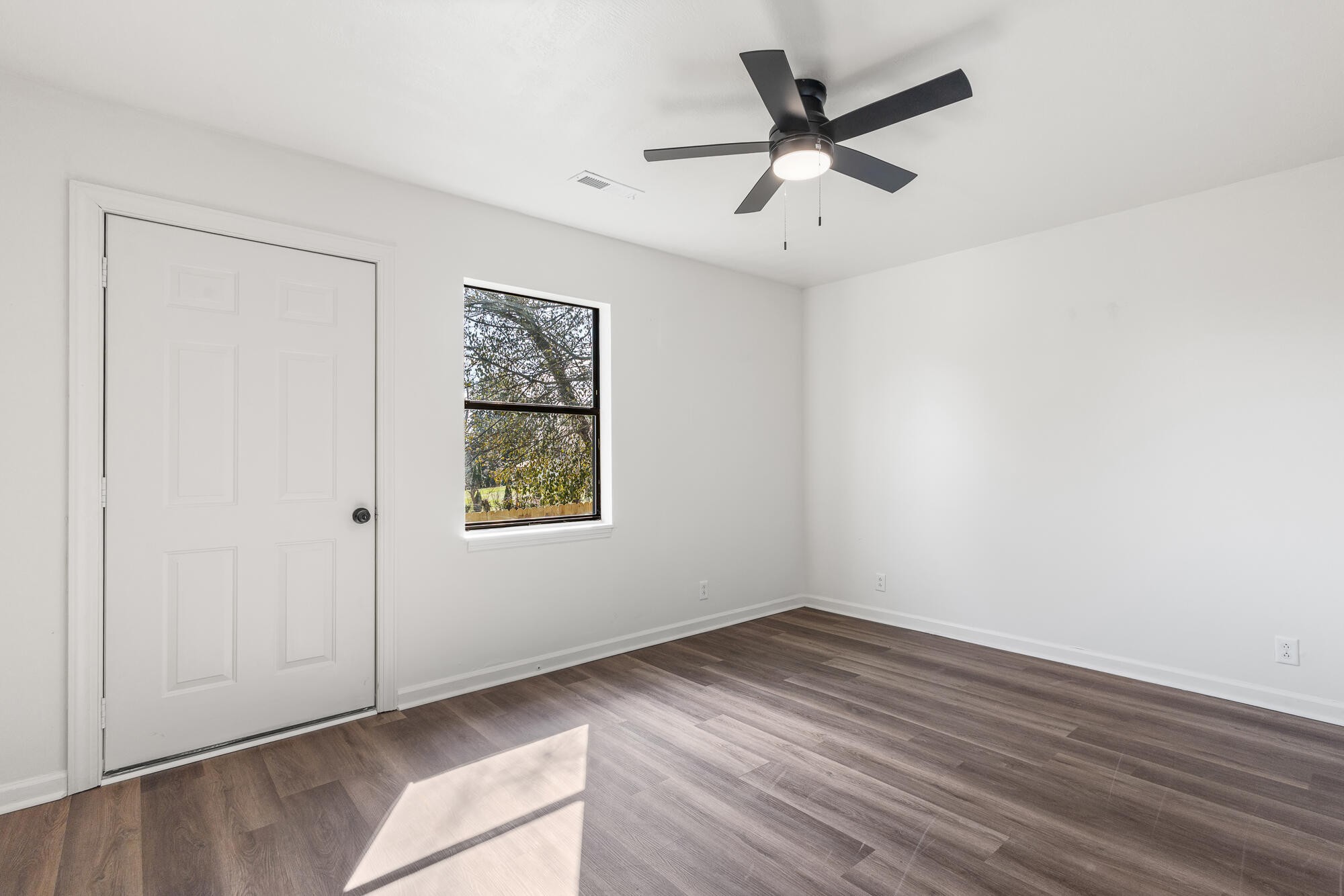 104 Pine Street Athens TN 37303