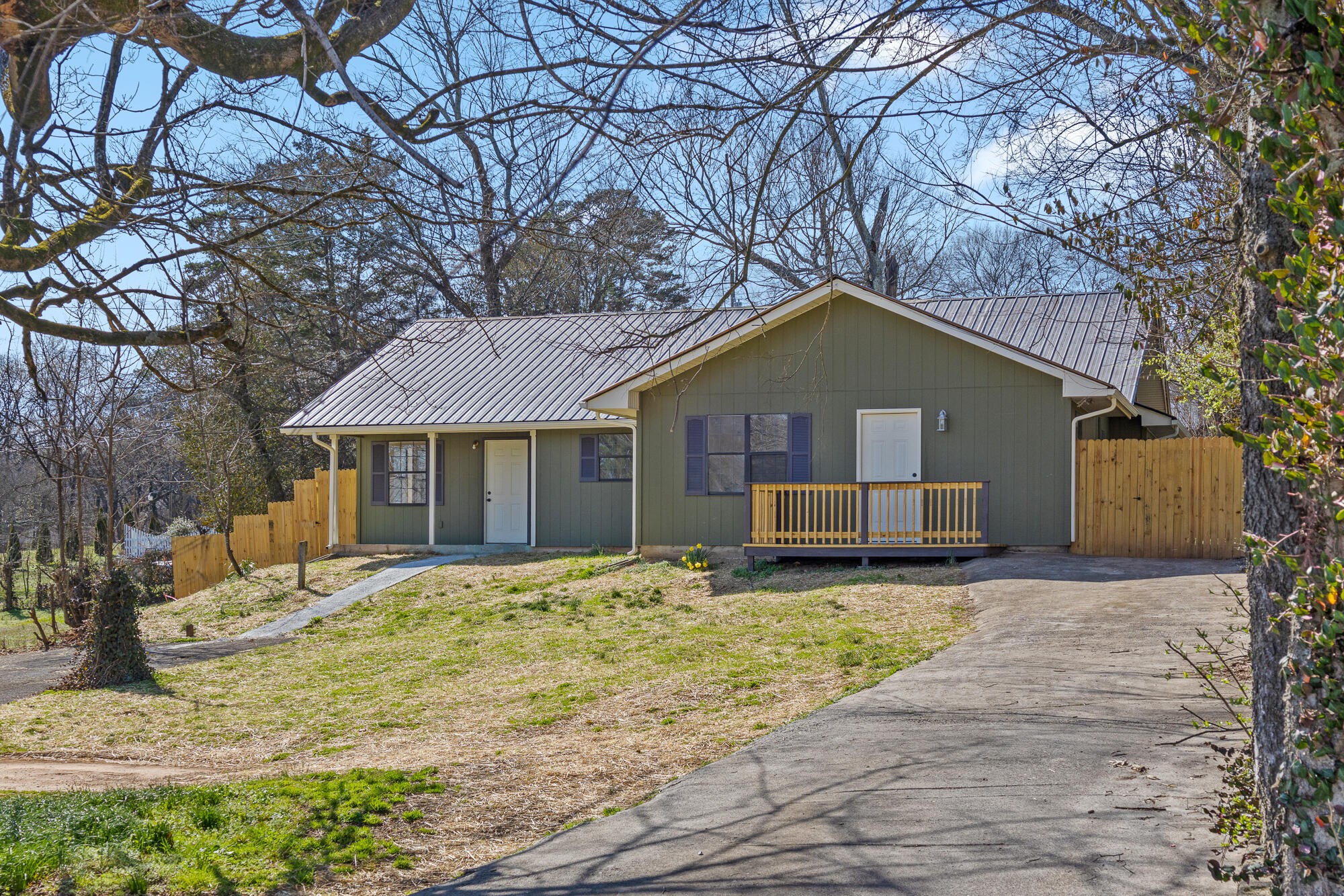 104 Pine Street Athens TN 37303