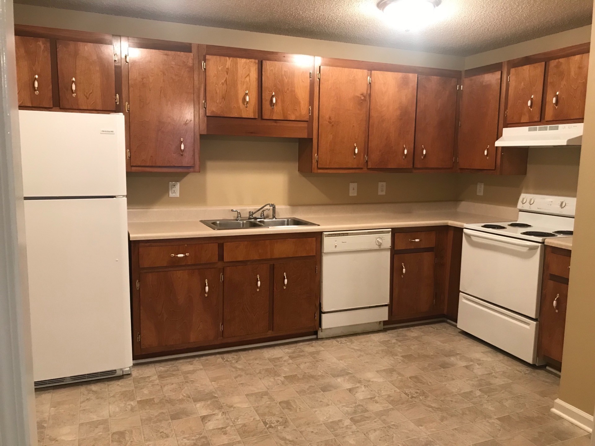 427 Alma Lane Clarksville TN 37043