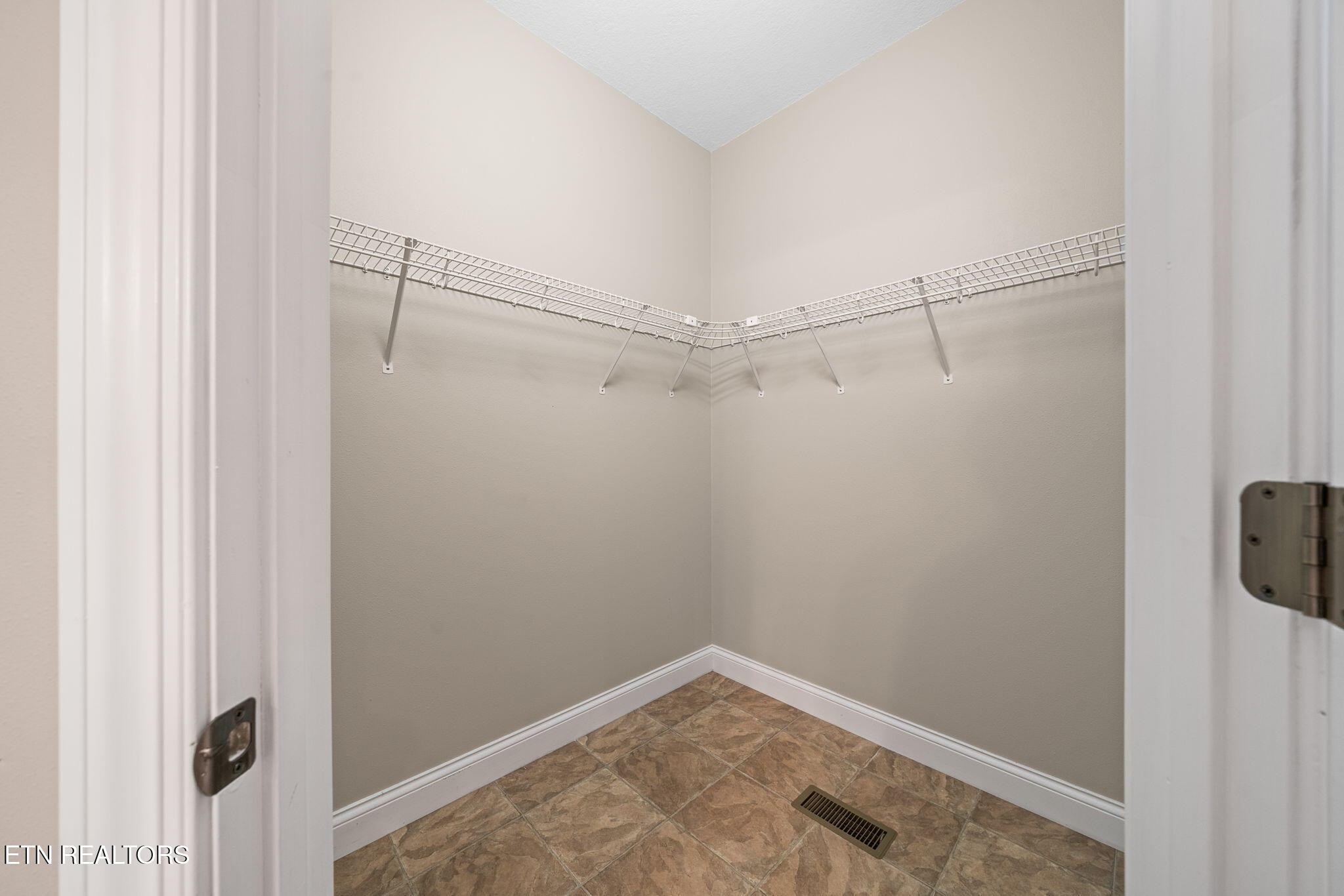 14 Holly Court Crossville TN 38558