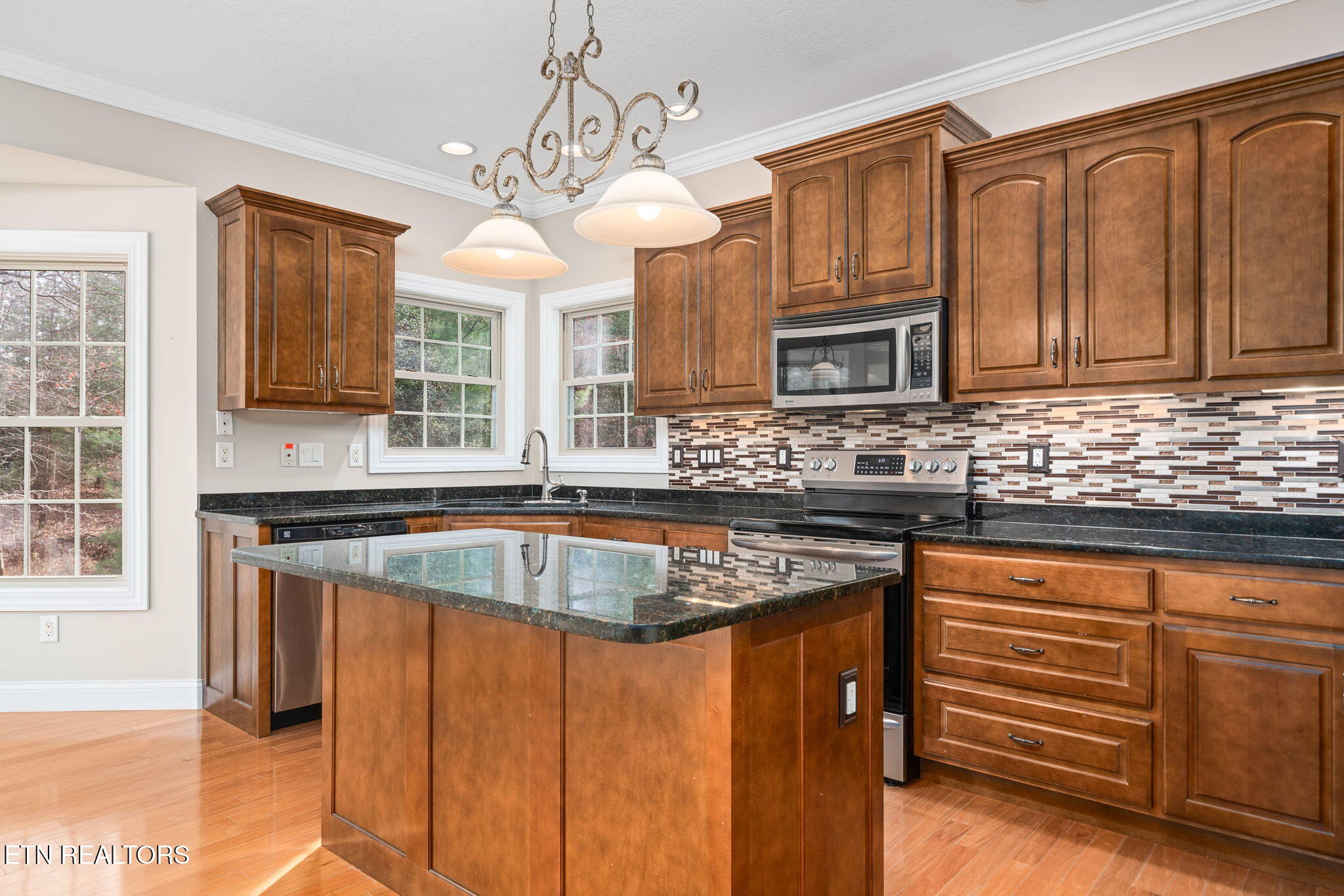 14 Holly Court Crossville TN 38558