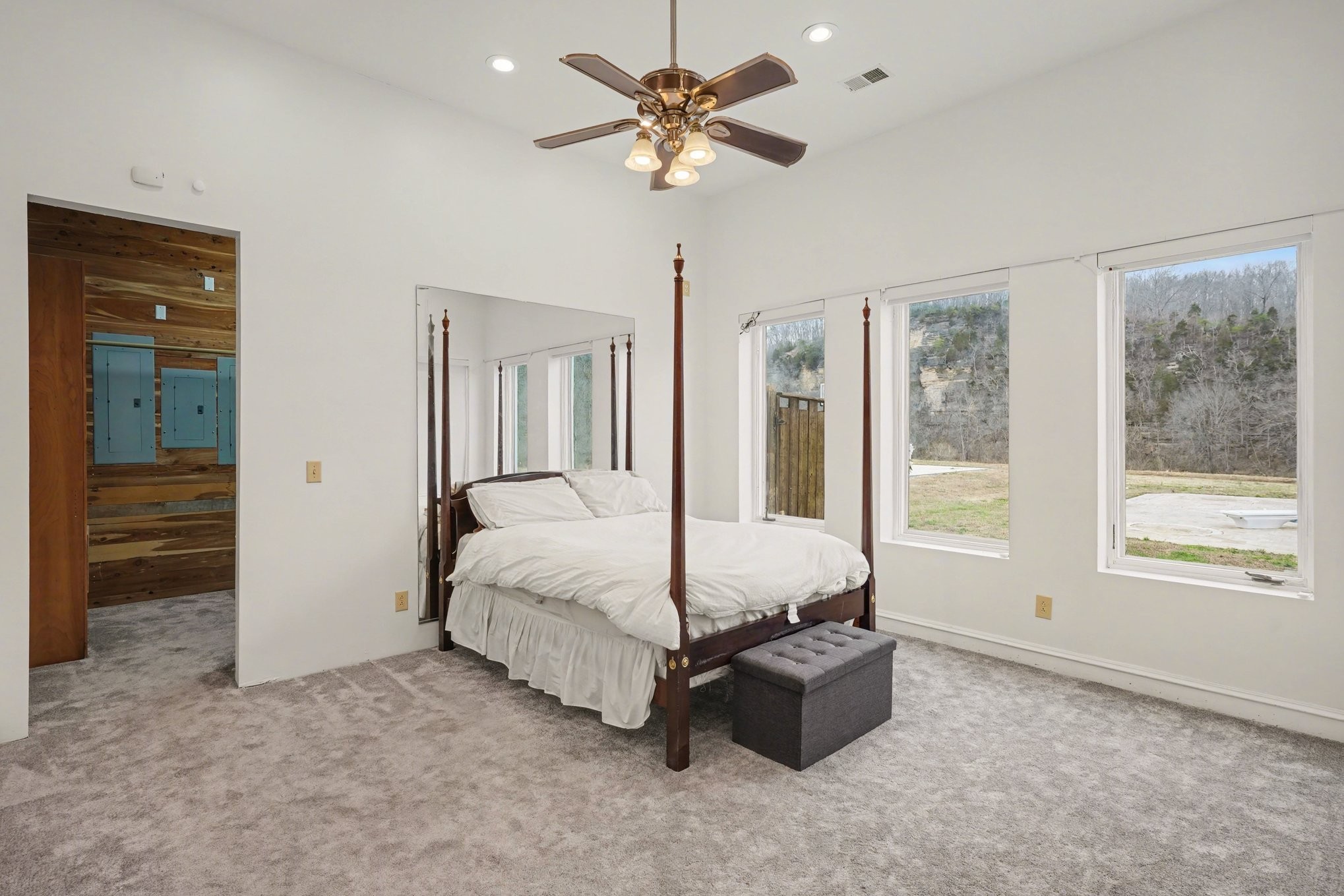 7699 N County Line Road Fairview TN 37062