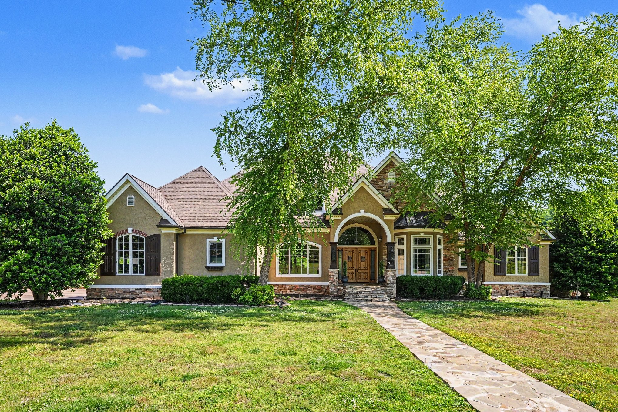 7699 N County Line Road Fairview TN 37062
