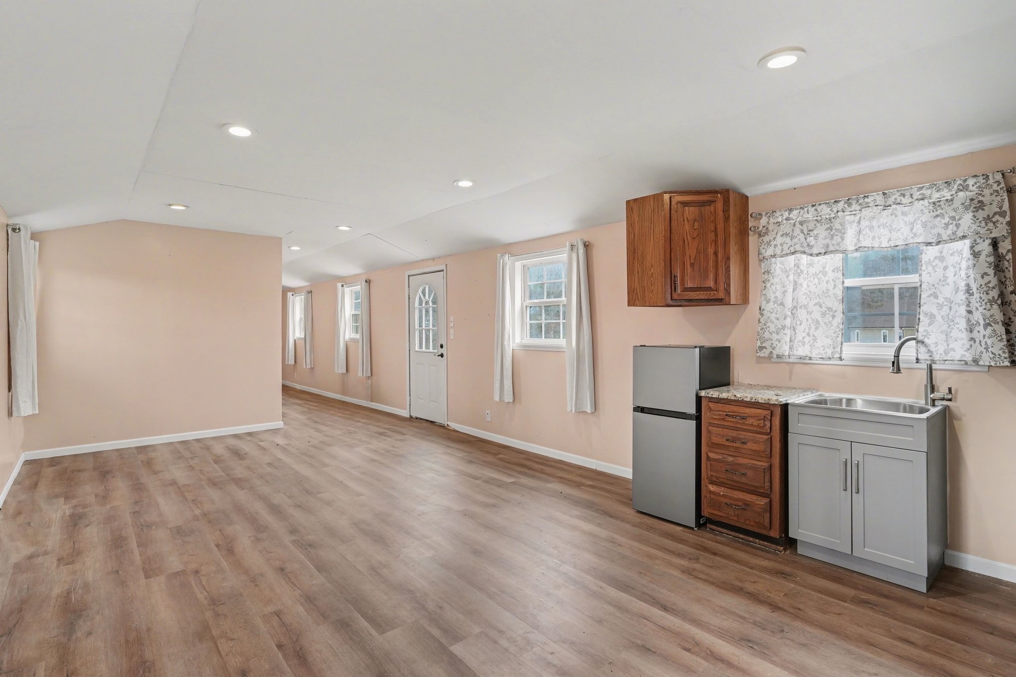 7699 N County Line Road Fairview TN 37062