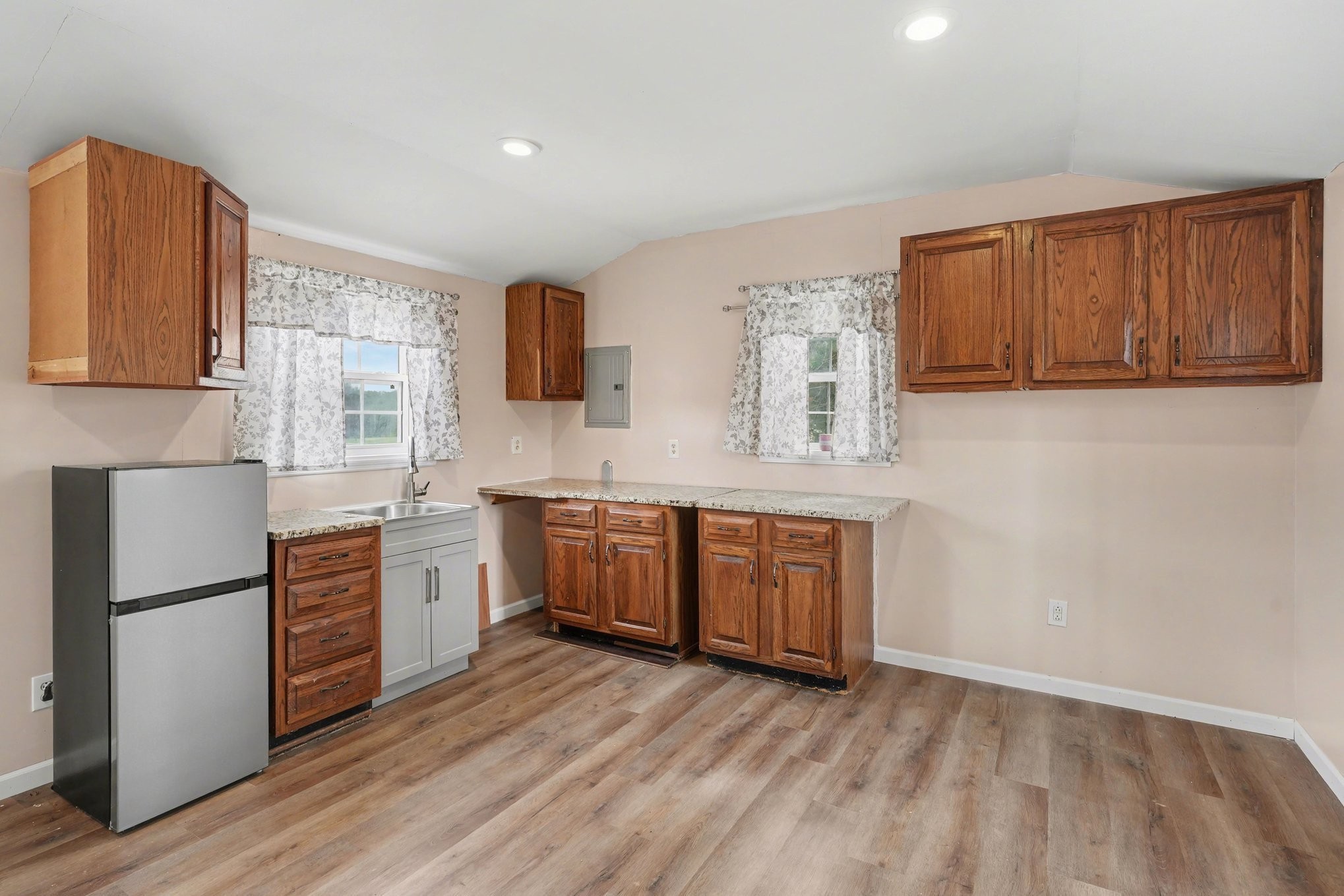 7699 N County Line Road Fairview TN 37062