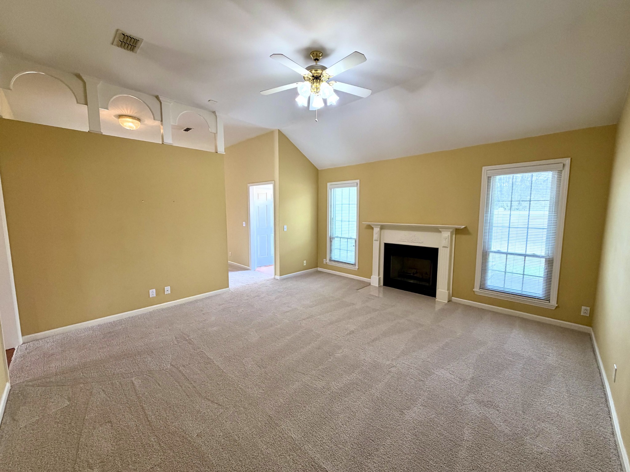 2216 River Rock Crossing Murfreesboro TN 37128