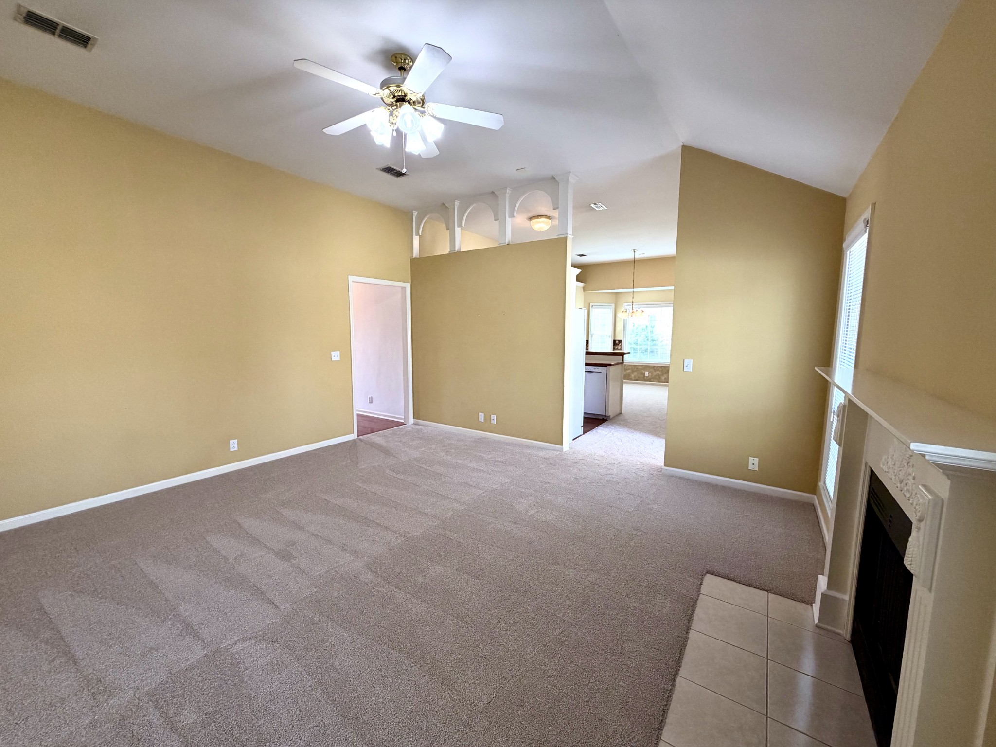 2216 River Rock Crossing Murfreesboro TN 37128