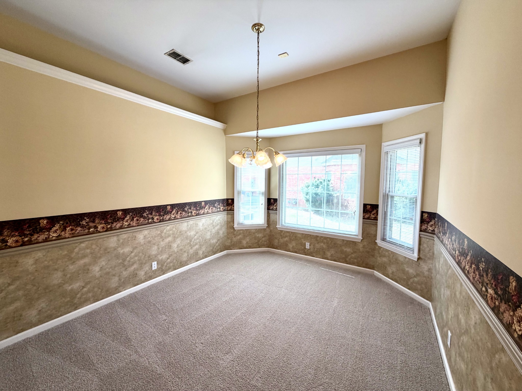 2216 River Rock Crossing Murfreesboro TN 37128