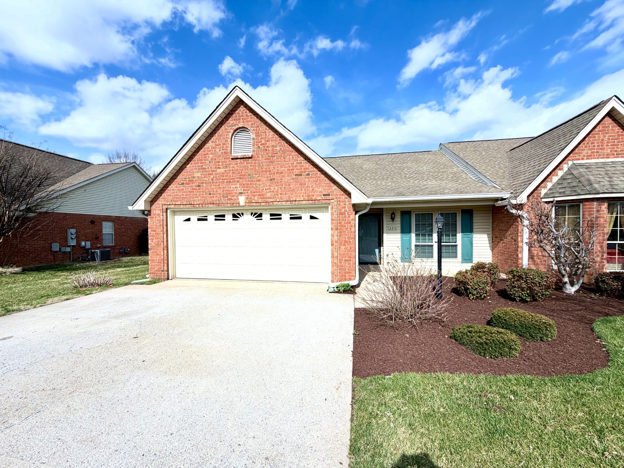 2216 River Rock Crossing Murfreesboro TN 37128