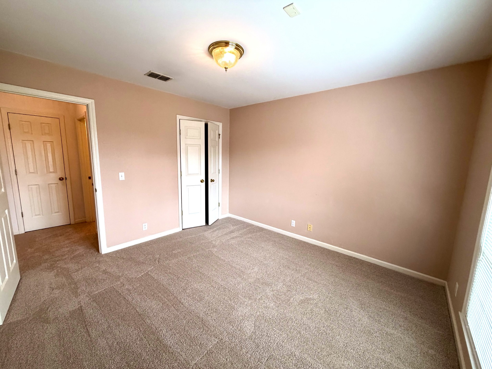 2216 River Rock Crossing Murfreesboro TN 37128