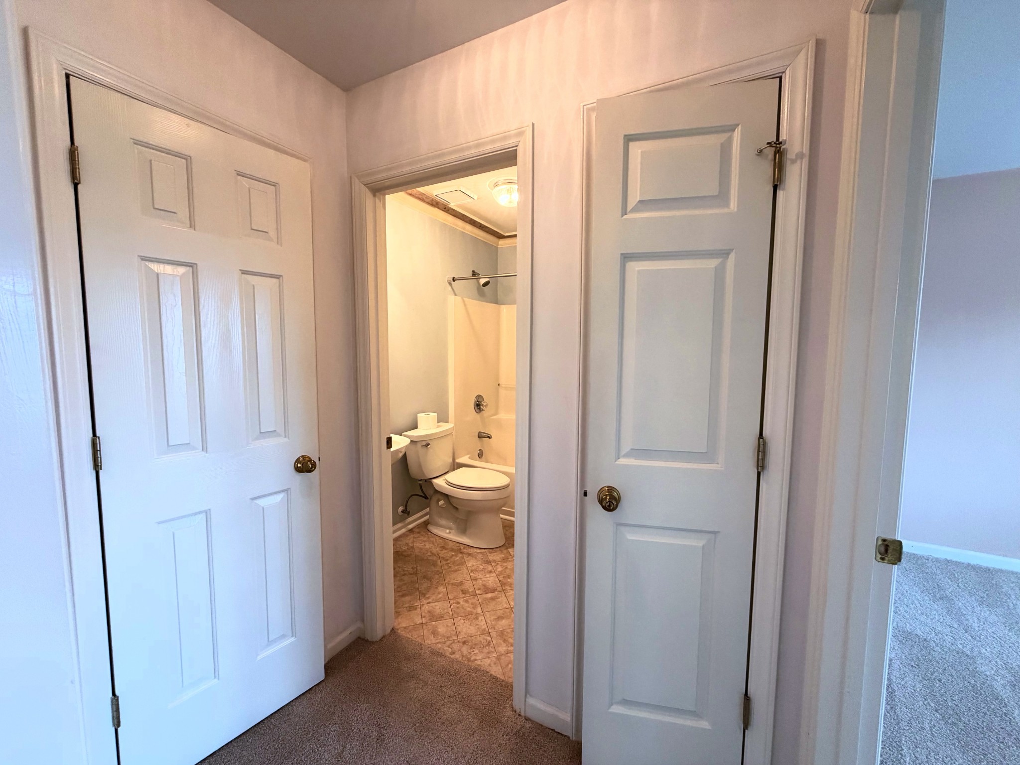 2216 River Rock Crossing Murfreesboro TN 37128