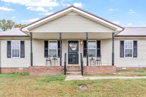2642 Cummings Circle Clarksville TN 37042