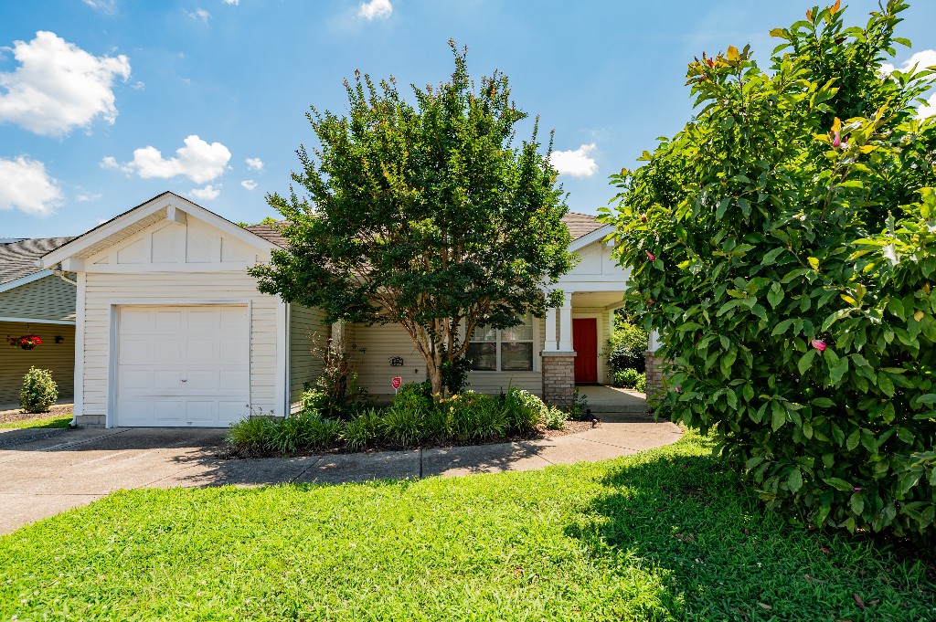 1869 Brookmeadow Lane Hermitage TN 37076