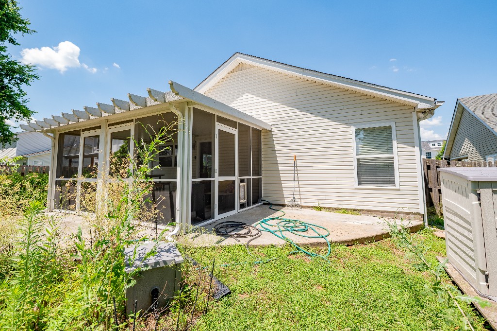 1869 Brookmeadow Lane Hermitage TN 37076