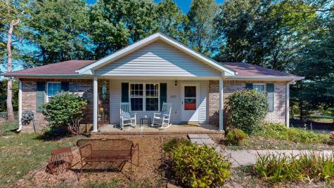 2007 Ruby Travis Drive Chapmansboro TN 37035