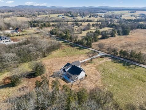 8533 Twelve Corners Road Lascassas TN 37085