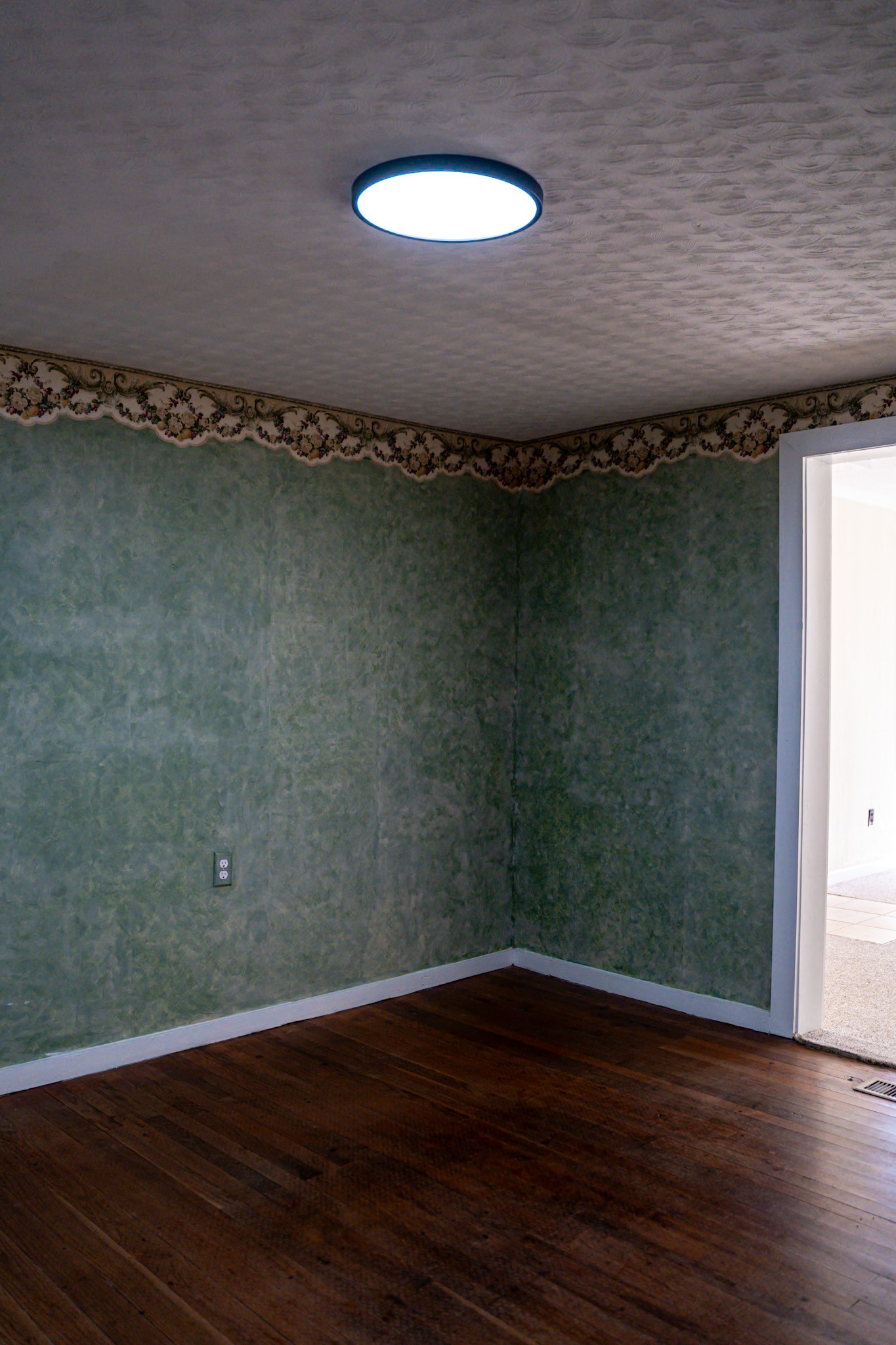 220 Jennings Avenue Parsons TN 38363