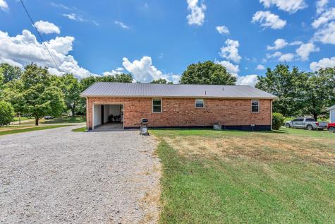 212 Lyons Lane Columbia TN 38401