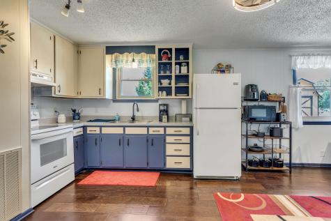 212 Lyons Lane Columbia TN 38401