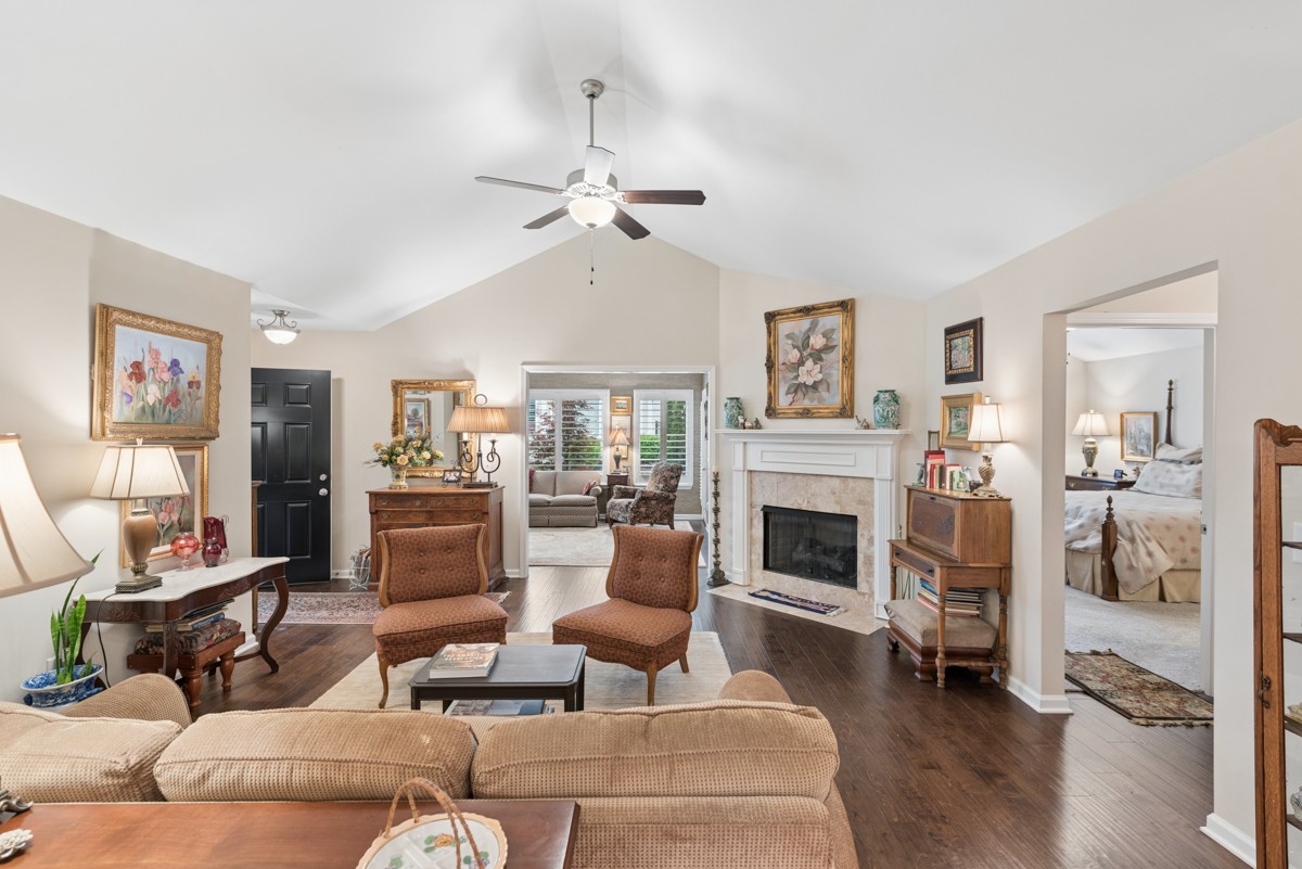 825 Browns Lane Gallatin TN 37066