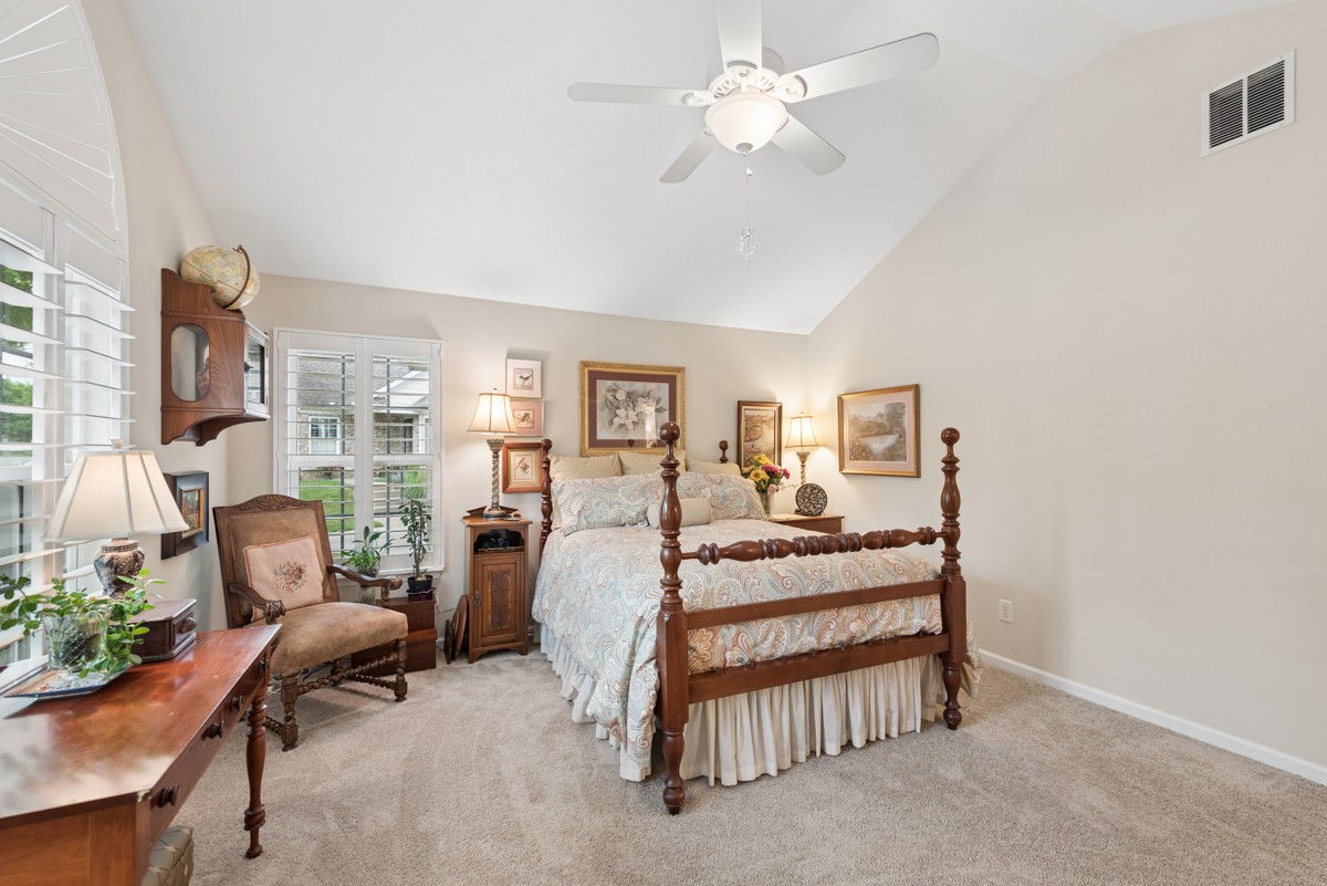 825 Browns Lane Gallatin TN 37066