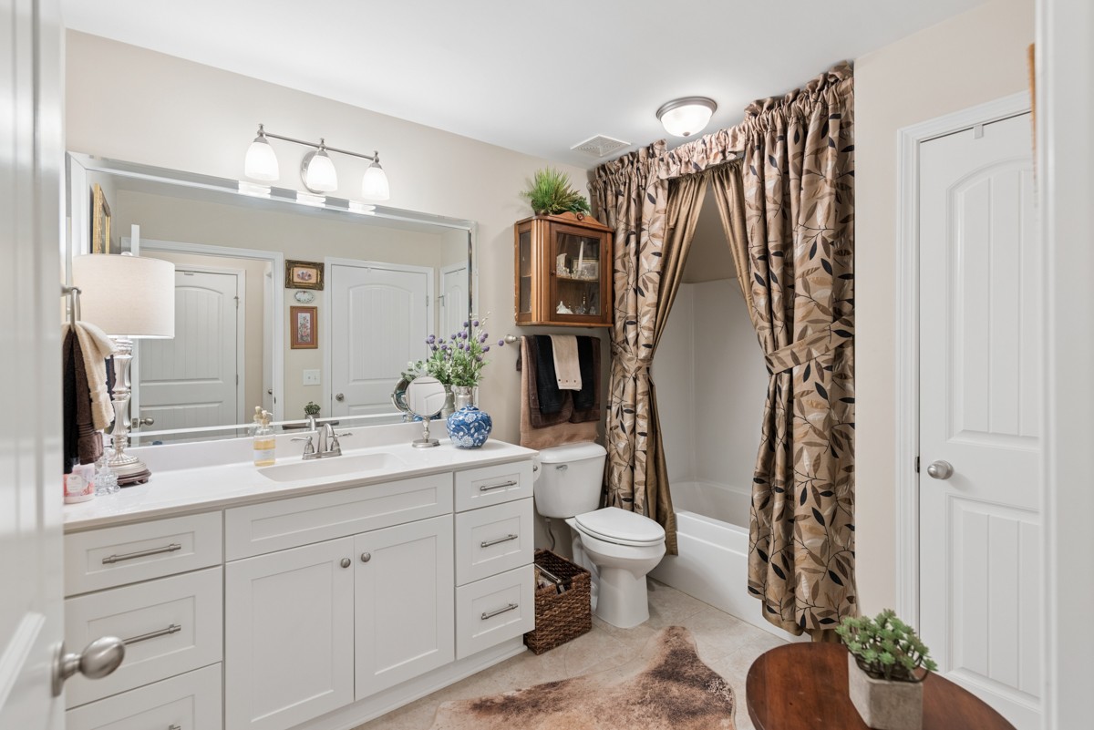 825 Browns Lane Gallatin TN 37066