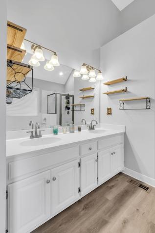 3908 Lakeridge Run Nashville TN 37214