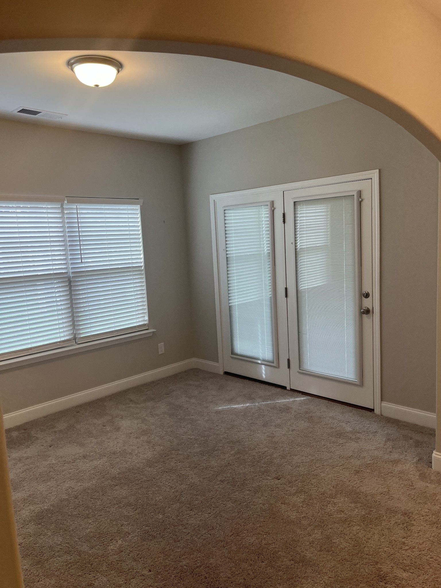 3211 Chaucer Lane Gallatin TN 37066