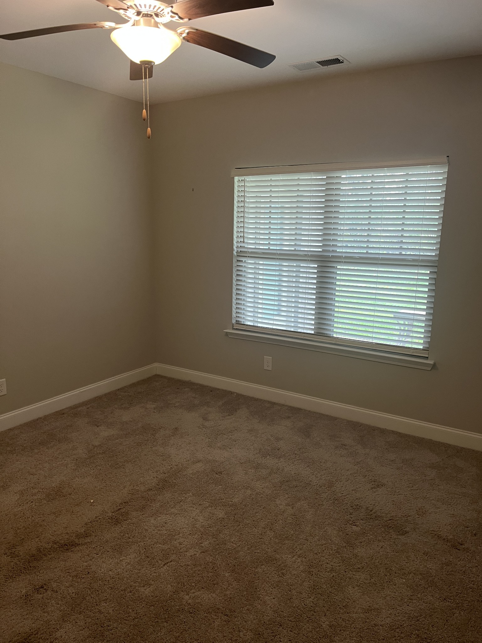 3211 Chaucer Lane Gallatin TN 37066