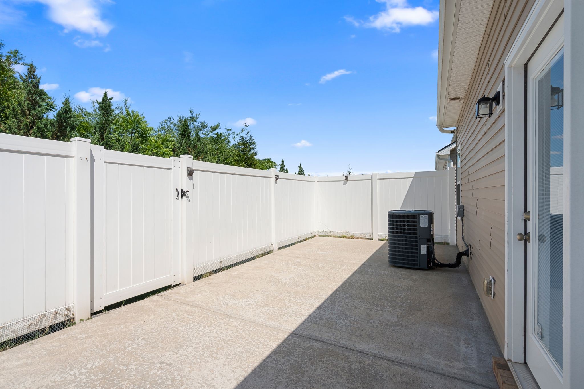 2044 Alysheba Run Murfreesboro TN 37128